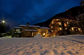 Гостиница Le Petit Coeur Residence De Montagne, Ла Салле